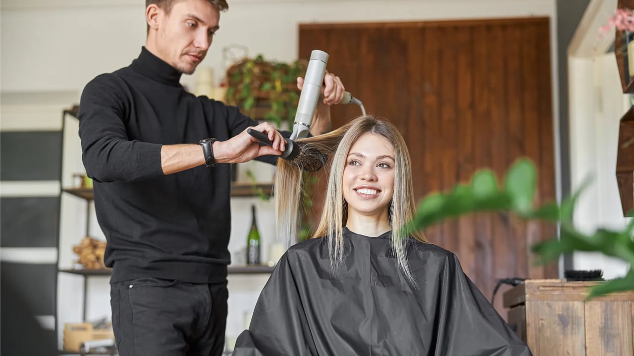 Ventajas de contar con un software para peluquería en tu negocio