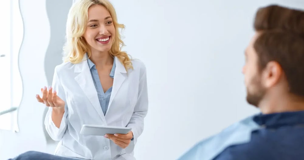 estrategias-captar-pacientes-clinicas-dentales-flowww